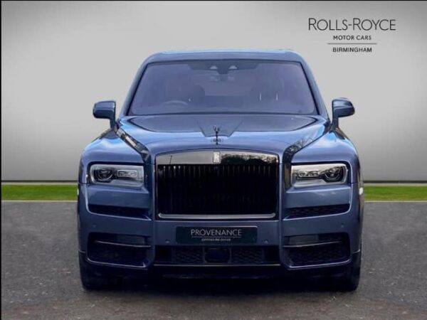 Rolls-Royce Cullinan Black Badge 2023 - Image 3